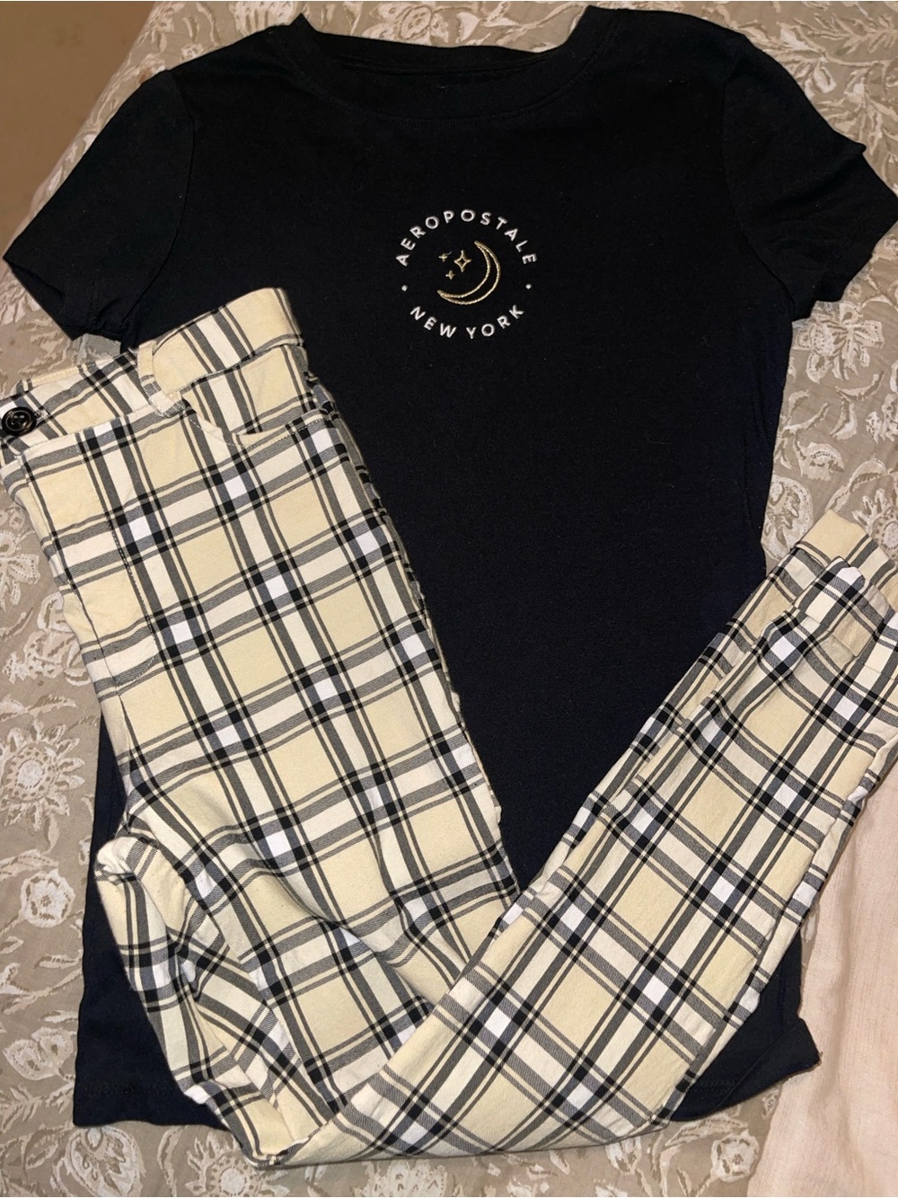 Aeropostale Black Tee with Gold Crescent Moon Graphic & rue 21 plaid jeans